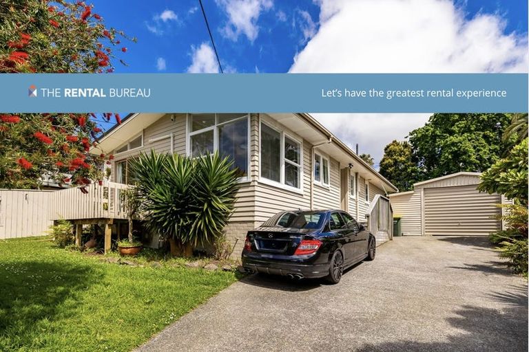 Photo of property in 21 South Lynn Road, Titirangi, Auckland, 0604