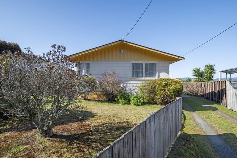 Photo of property in 25 Matuku Street, Selwyn Heights, Rotorua, 3015