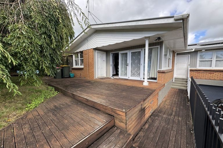 Photo of property in 10 Vista Terrace, Hillcrest, Hamilton, 3216