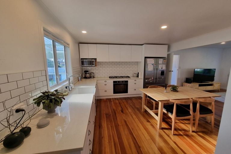 Photo of property in 24 Bass Road, Albany, Auckland, 0632