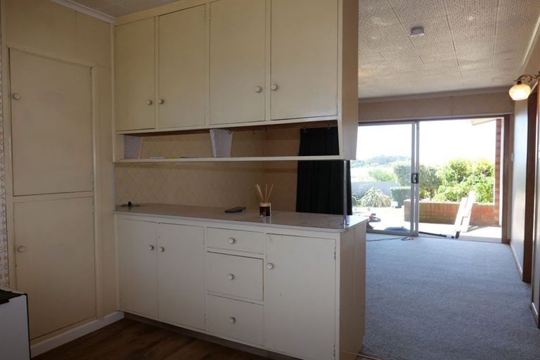 Photo of property in 100 Ruapehu Street, Paraparaumu, 5032