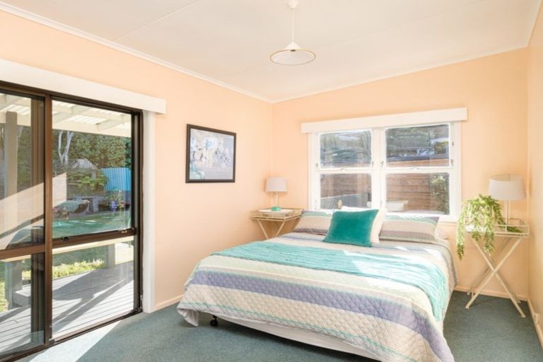 Photo of property in 15 Makorori Beach Road, Makorori, Gisborne, 4073