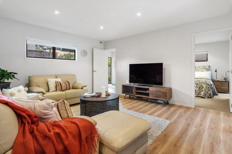 Photo of property in 2/19a Sanders Avenue, Takapuna, Auckland, 0622