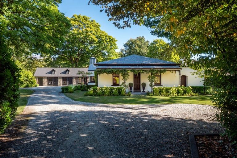 Photo of property in 70 Buckingham Street, Arrowtown, 9302