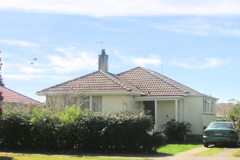 Photo of property in 28 Manuka Crescent, Hillcrest, Rotorua, 3015