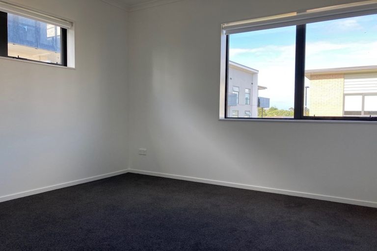 Photo of property in 17 Hall Avenue, Mangere, Auckland, 2022
