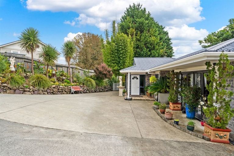 Photo of property in 52 Onerahi Road, Onerahi, Whangarei, 0110