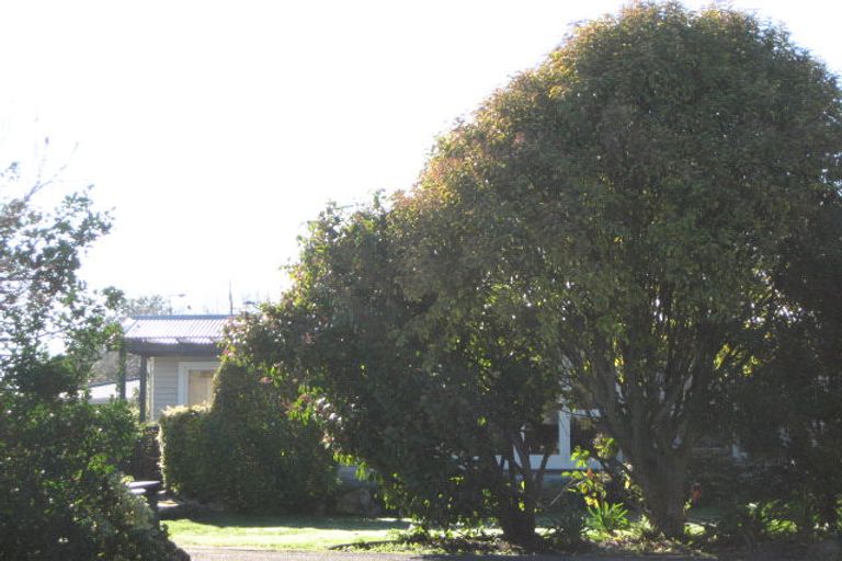 Photo of property in 27 Breadalbane Road, Havelock North, 4130