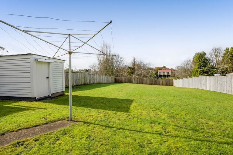 Photo of property in 18 Stanners Street, Eltham, 4322