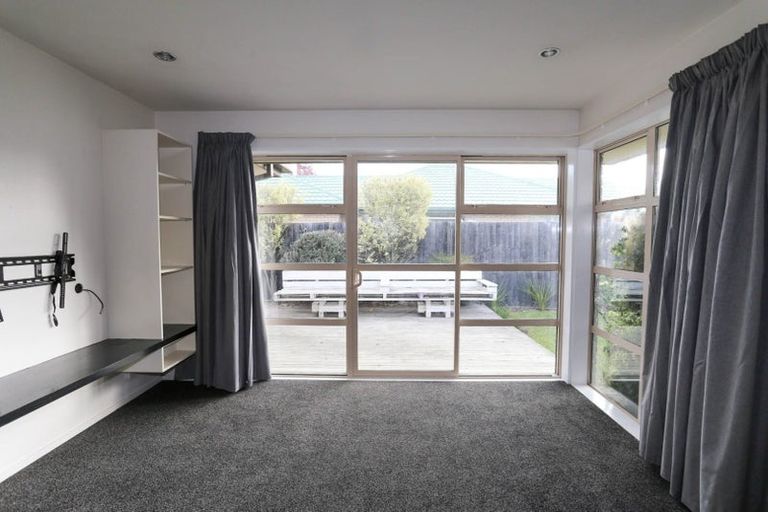 Photo of property in 25 Havana Gardens, Shirley, Christchurch, 8052