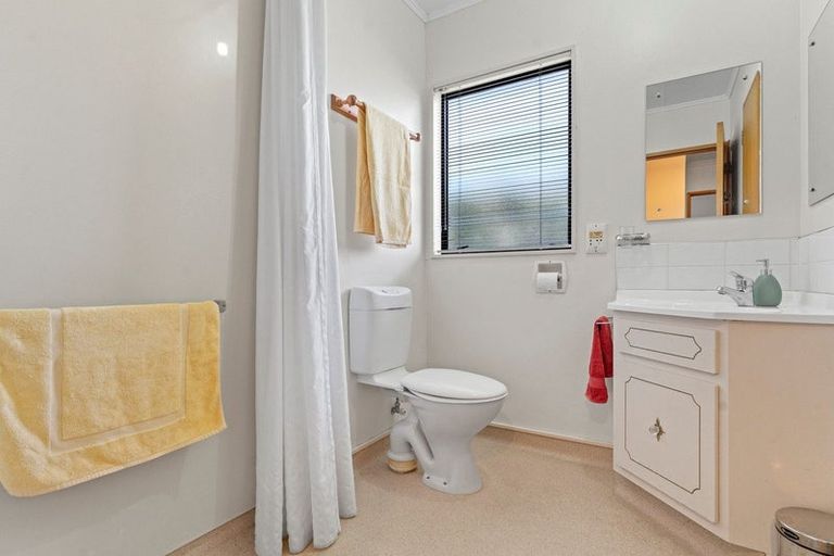 Photo of property in 3/21 Dublin Street, Martinborough, 5711