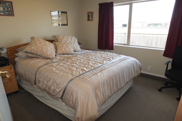 Photo of property in 6 Teppett Place, Foxton Beach, Foxton, 4815