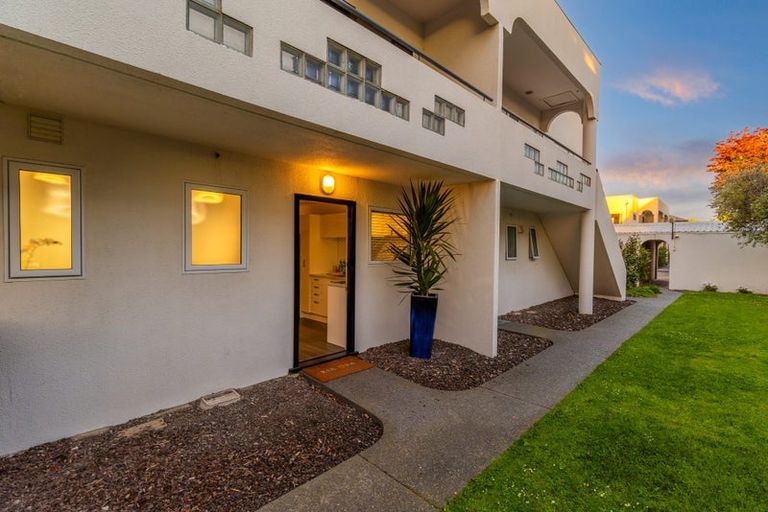 Photo of property in 1c/10 Otley Street, Christchurch Central, Christchurch, 8013