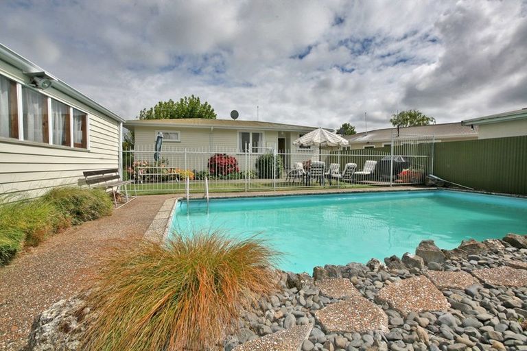 Photo of property in 5 Dover Road, Flaxmere, Hastings, 4120