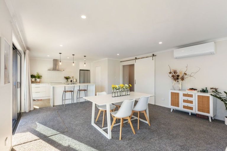 Photo of property in 8 Manakohi Street, Spotswood, New Plymouth, 4310