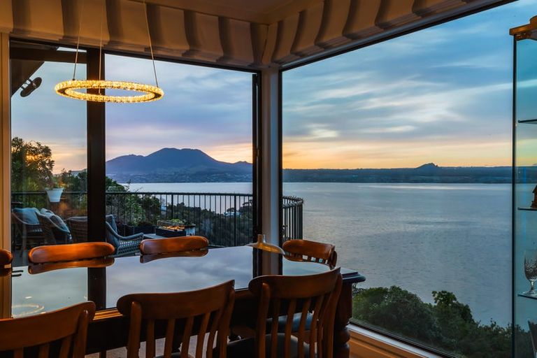 Photo of property in 2/71 Wakeman Road, Acacia Bay, Taupo, 3330