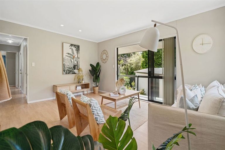 Photo of property in 90 Esmeralda Street, Welcome Bay, Tauranga, 3112