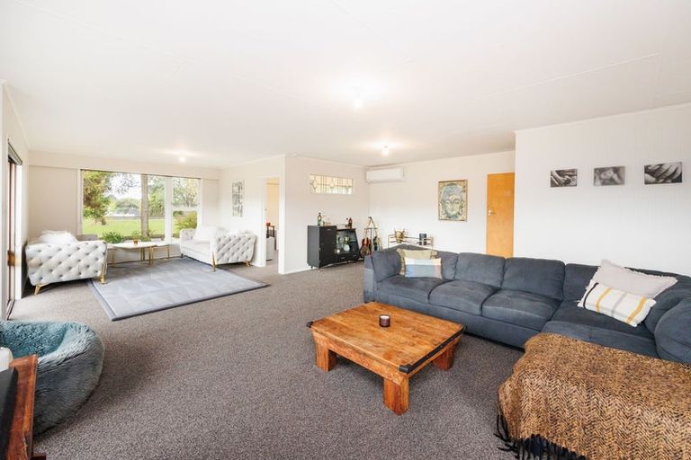 Photo of property in 98 Lethbridge Street, Feilding, 4702
