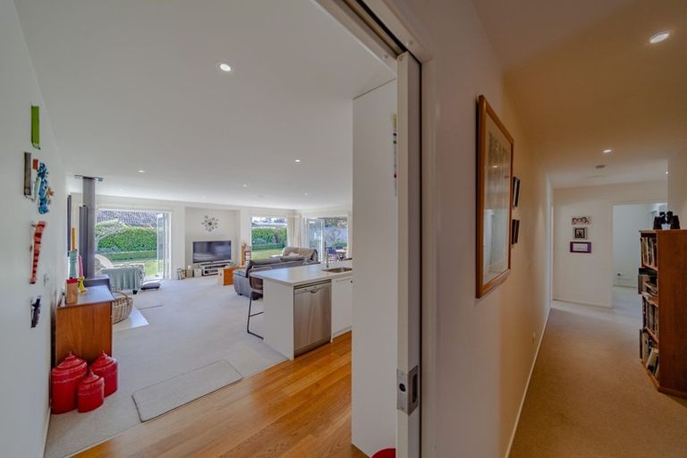 Photo of property in 3 Highgrove Place, Waipukurau, 4200