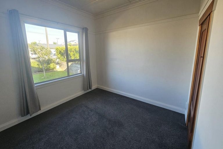 Photo of property in 7 French Street, Moturoa, New Plymouth, 4310