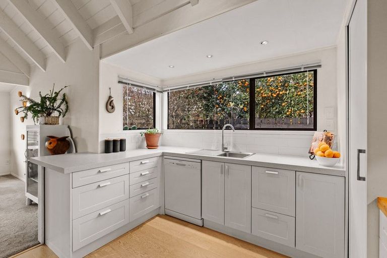 Photo of property in 8 Langstone Street, Welcome Bay, Tauranga, 3112