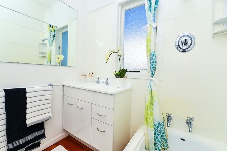 Photo of property in 46 Tranmere Road, Fairfield, Hamilton, 3214