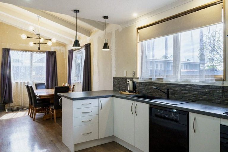 Photo of property in 506 Whitehead Road, Hastings, 4122