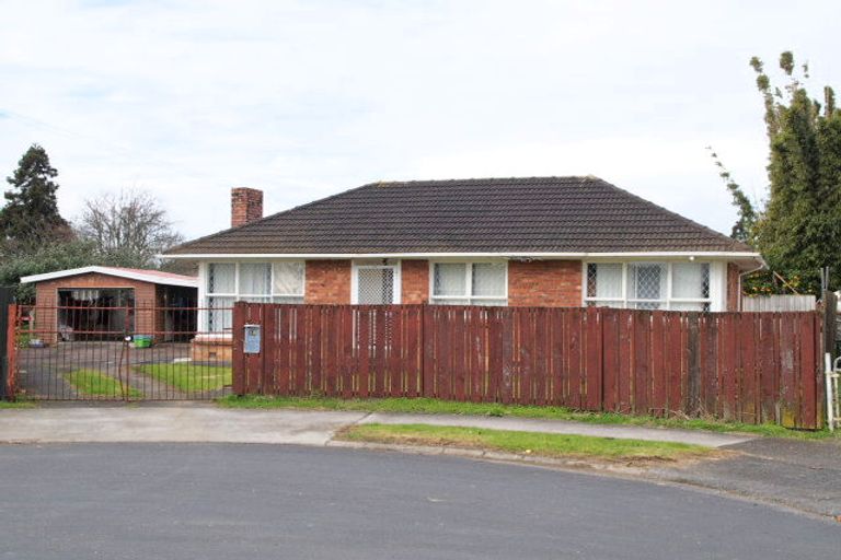 Photo of property in 13 Daniel Avenue, Mangere East, Auckland, 2024