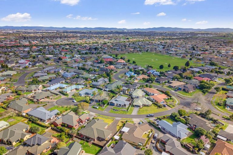 Photo of property in 10 Chatswood Place, Rototuna, Hamilton, 3210