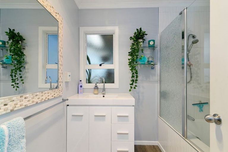 Photo of property in 11 Edmund Road, Mangakakahi, Rotorua, 3015