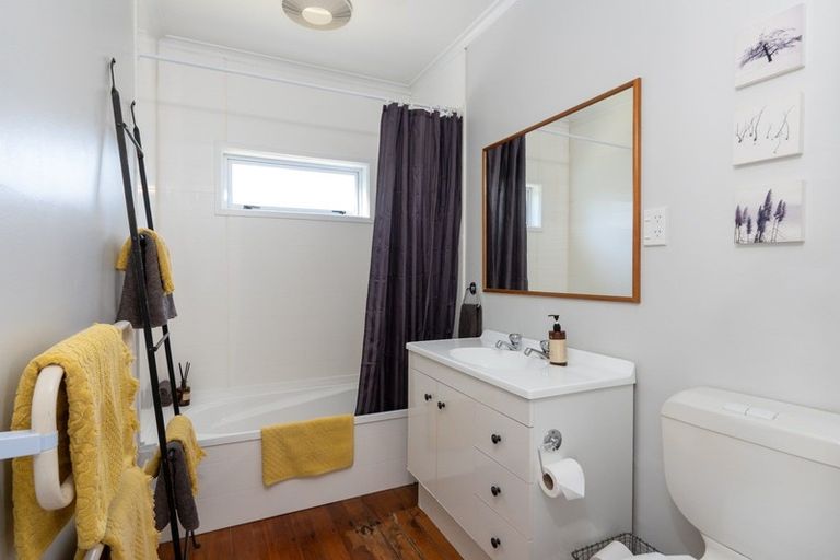 Photo of property in 1/68 Rainbow Drive, Rainbow Point, Taupo, 3330