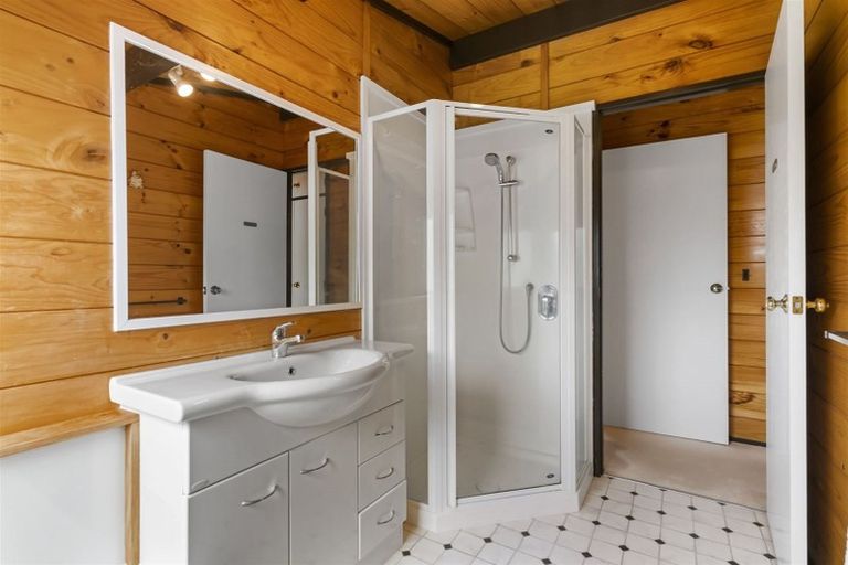 Photo of property in 5 Courtney Close, Pauanui, Hikuai, 3579