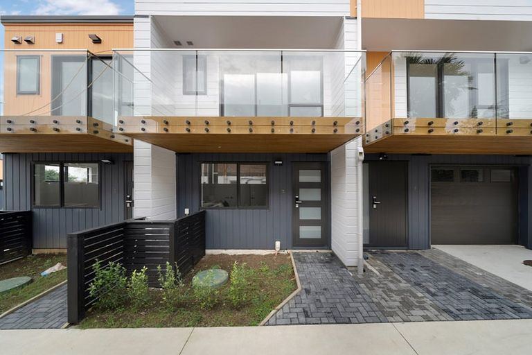 Photo of property in 3/30 Woodford Avenue, Henderson, Auckland, 0610