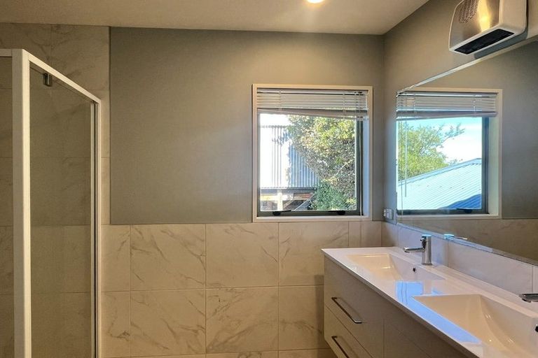 Photo of property in 108a Moncks Spur Road, Redcliffs, Christchurch, 8081