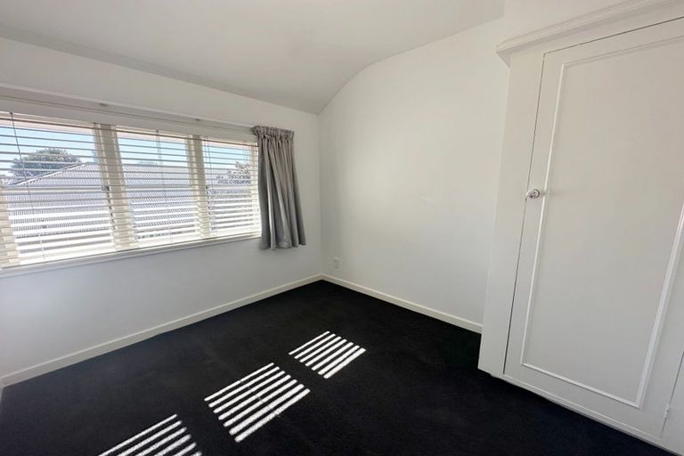 Photo of property in 77 Kahu Road, Fendalton, Christchurch, 8041