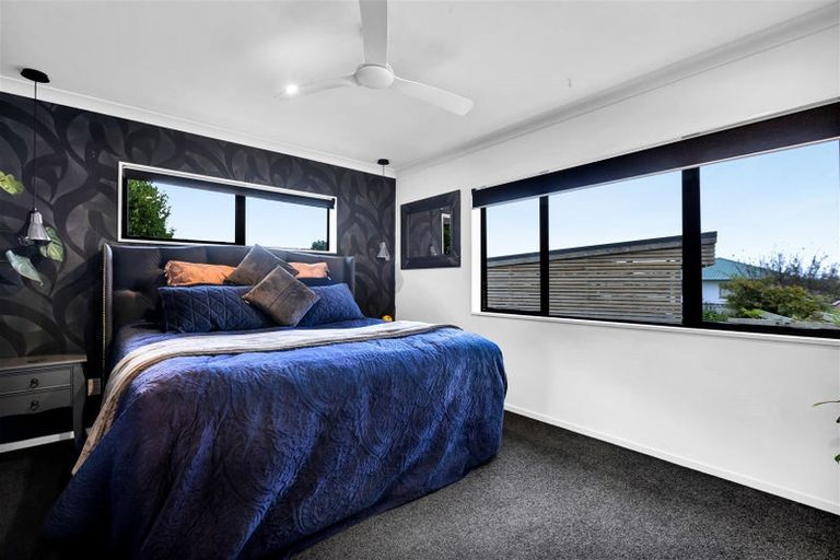 Photo of property in 1b Silvan Place, Bell Block, New Plymouth, 4312