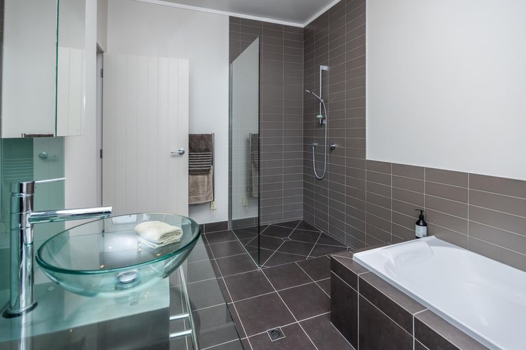 Photo of property in 70 Hillside Heights Road, Huntly, 3771