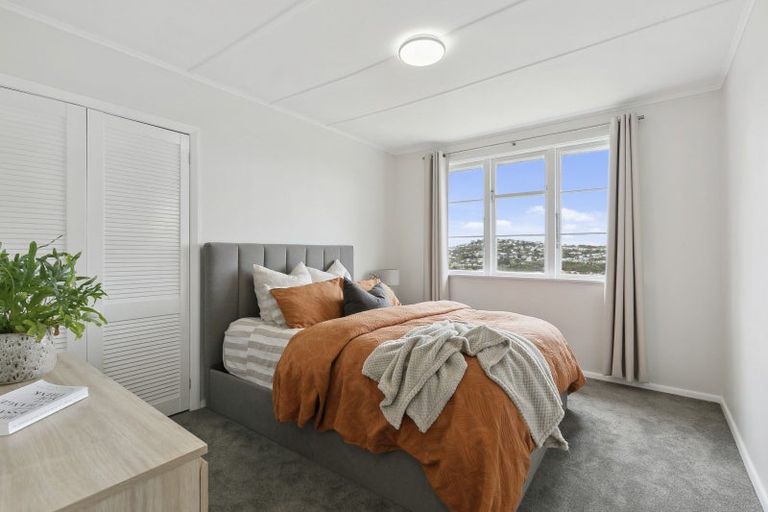 Photo of property in 173 Broderick Road, Johnsonville, Wellington, 6037