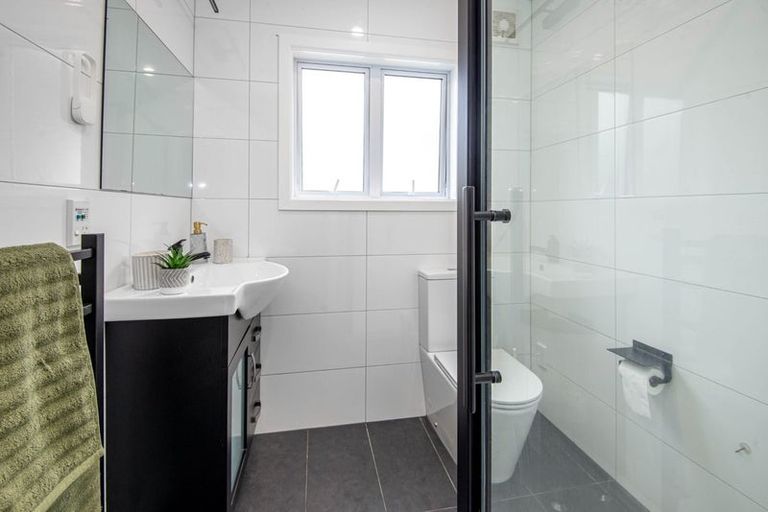 Photo of property in 22a Ranelagh Street, Karori, Wellington, 6012