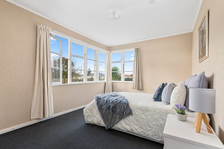 Photo of property in 10 Clinkard Avenue, Glenholme, Rotorua, 3010