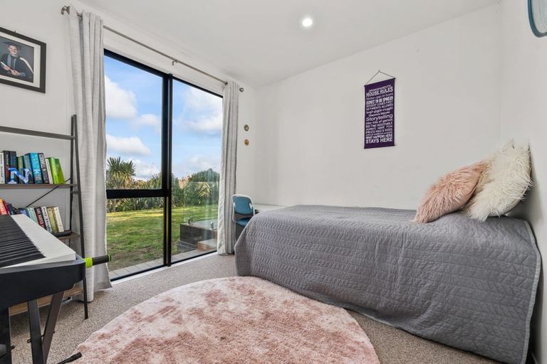 Photo of property in 23 Grand Poppa Way, Otaihanga, Paraparaumu, 5036