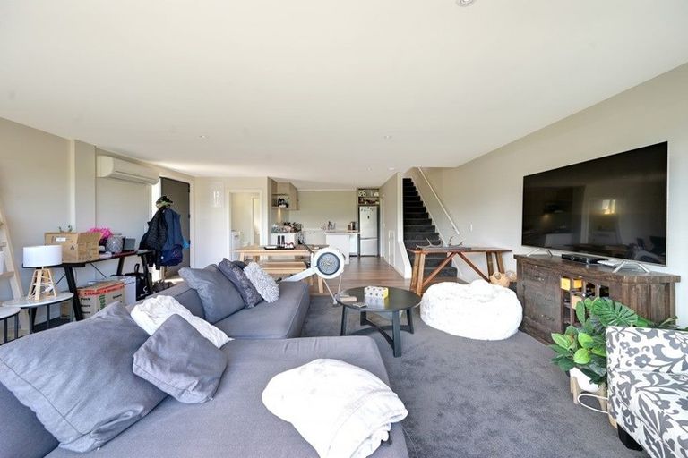 Photo of property in 29a Rannoch Drive, Jacks Point, Queenstown, 9371