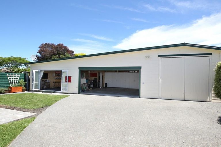 Photo of property in 814 Eaton Road, Saint Leonards, Hastings, 4120