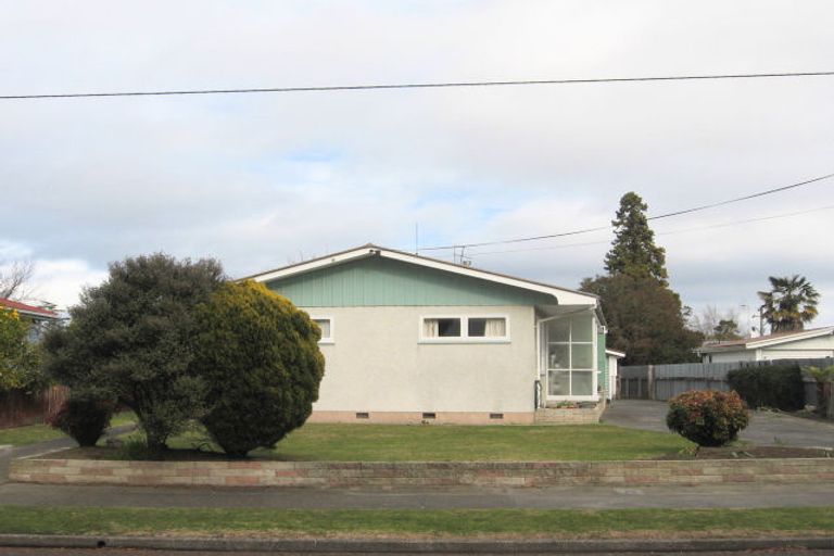 Photo of property in 37 Barnard Avenue, Maraenui, Napier, 4110