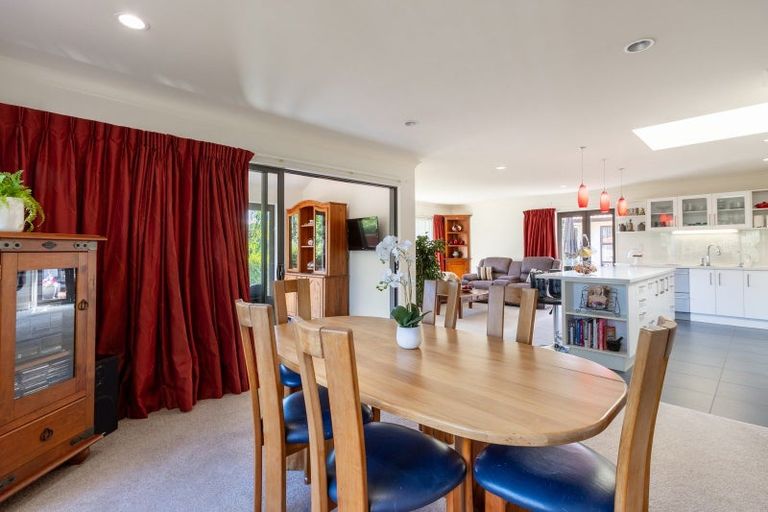 Photo of property in 177 Mazengarb Road, Paraparaumu, 5032