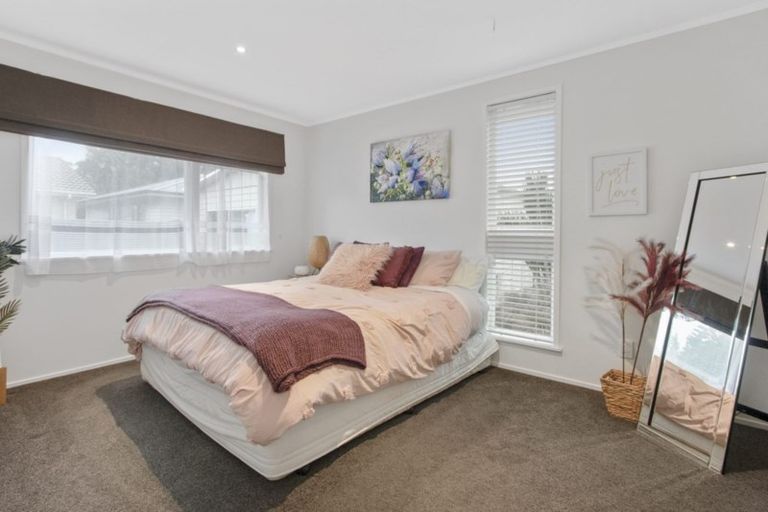 Photo of property in 9 Purata Place, Mangere Bridge, Auckland, 2022