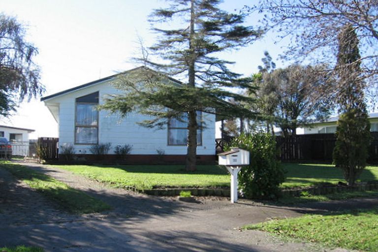 Photo of property in 22 Leander Place, Milson, Palmerston North, 4414