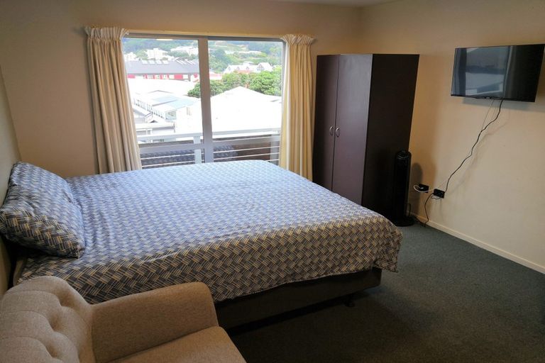 Photo of property in Martin Square Apartments, 501/20 Martin Square, Te Aro, Wellington, 6011