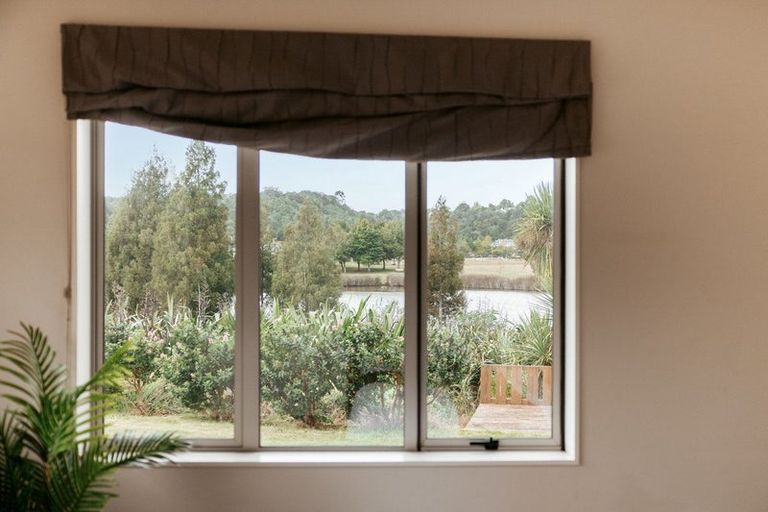 Photo of property in 39 Scoria Close, Pyes Pa, Tauranga, 3112