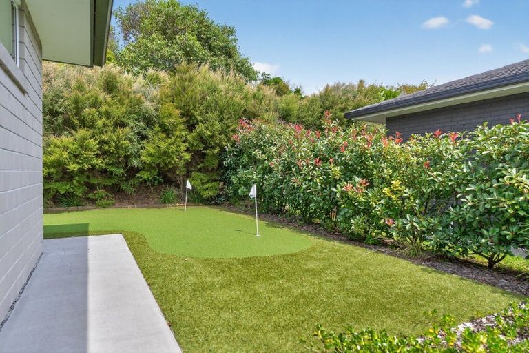 Photo of property in 32 Park Rise, Mangawhai Heads, Mangawhai, 0505